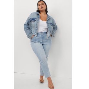 H&M Mom Jeans Light Wash Denim 12